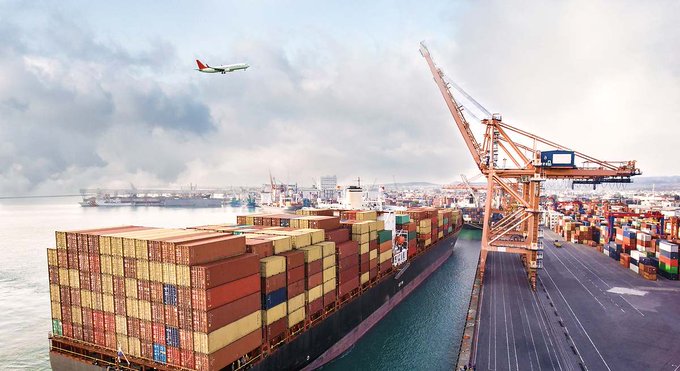 Aduanas, comercio exterior y resiliencia fiscal: la señal de una economía que sigue avanzando