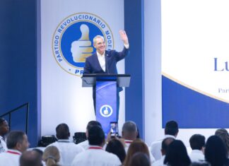 PRM juramenta en ambiente de unidad a sus nuevas autoridades encabezadas el presidente Luis Abinader