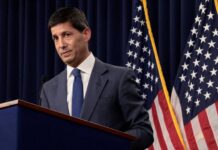 Warsh gira el timón: cuando la Fed sube y el Sur paga el peaje