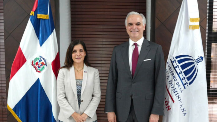 Noticia diplomática de Educación RD