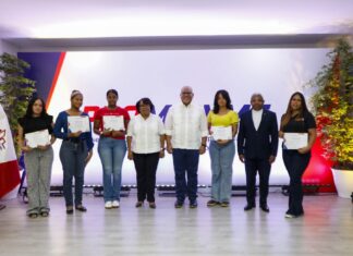 Promipyme entrega RD$72 millones en créditos a 350 emprendedores de Barahona