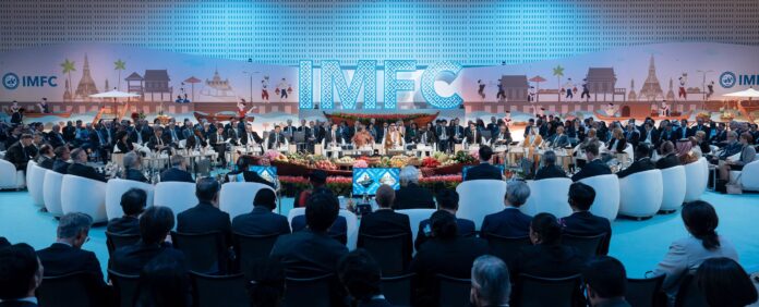 imfc-plenary-am26-hp Declaración del Presidente del CMFI de la Quincuagésima Cuarta Reunión del Comité Monetario y Financiero Internacional